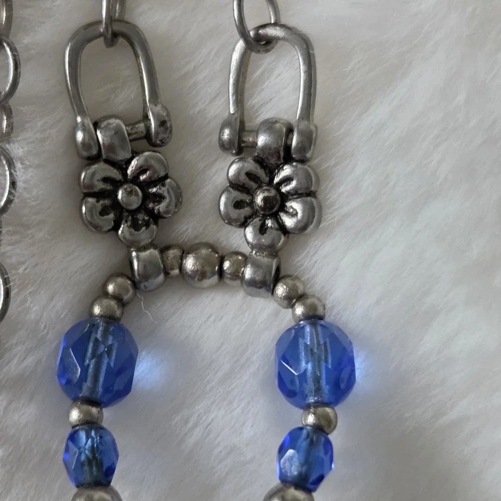 Lilla Rose Prism Badge Lanyard Silver Tone Blue Beaded ID Holder Teacher Nurse